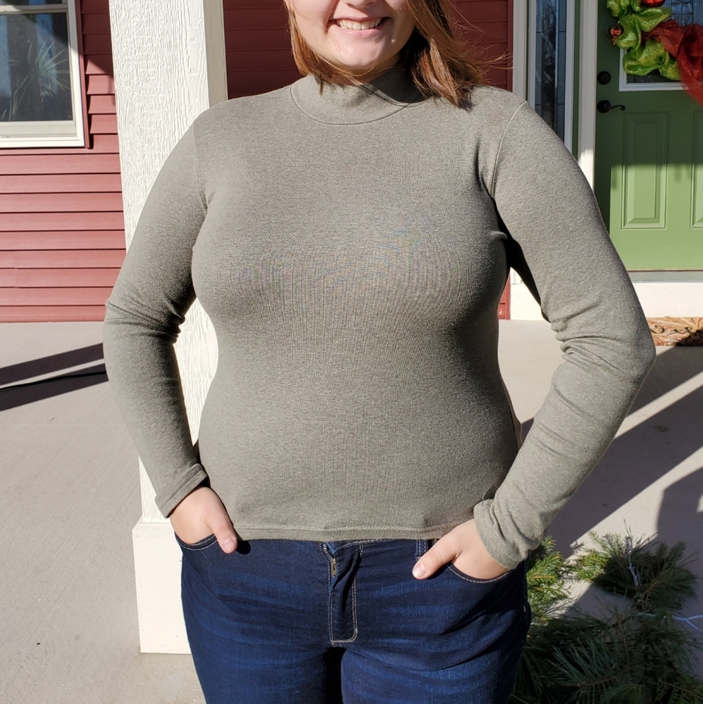 Mock neck